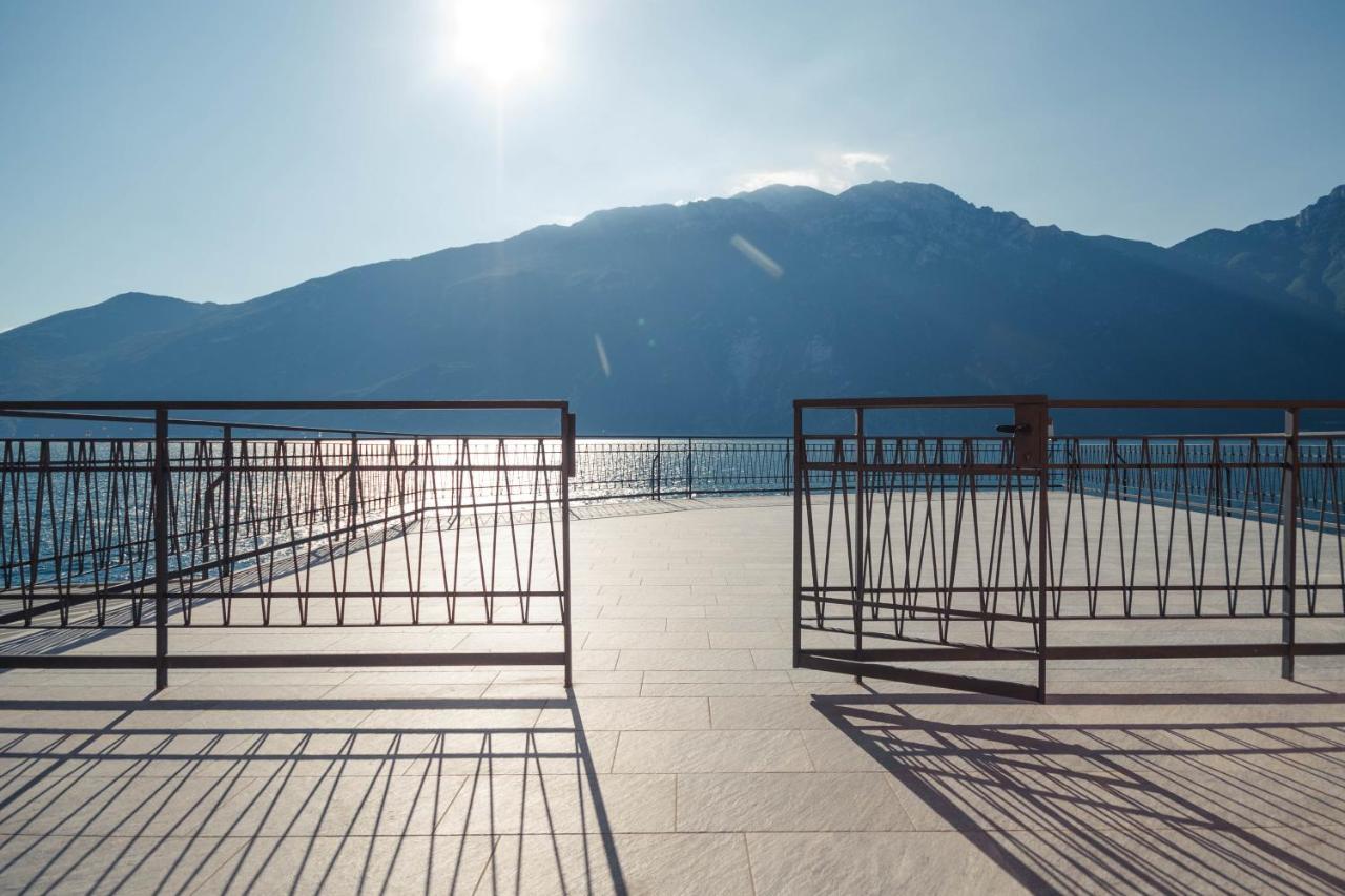 Hotel Capo Reamol Limone sul Garda Exterior photo