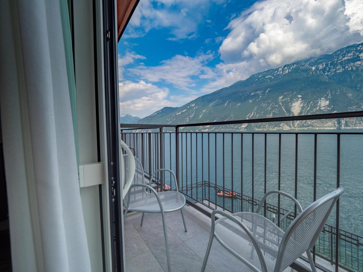 Hotel Capo Reamol Limone sul Garda Exterior photo
